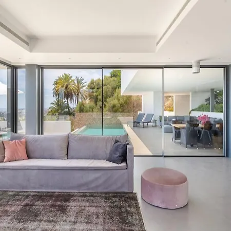 בית נופש Mykonian Luxury *